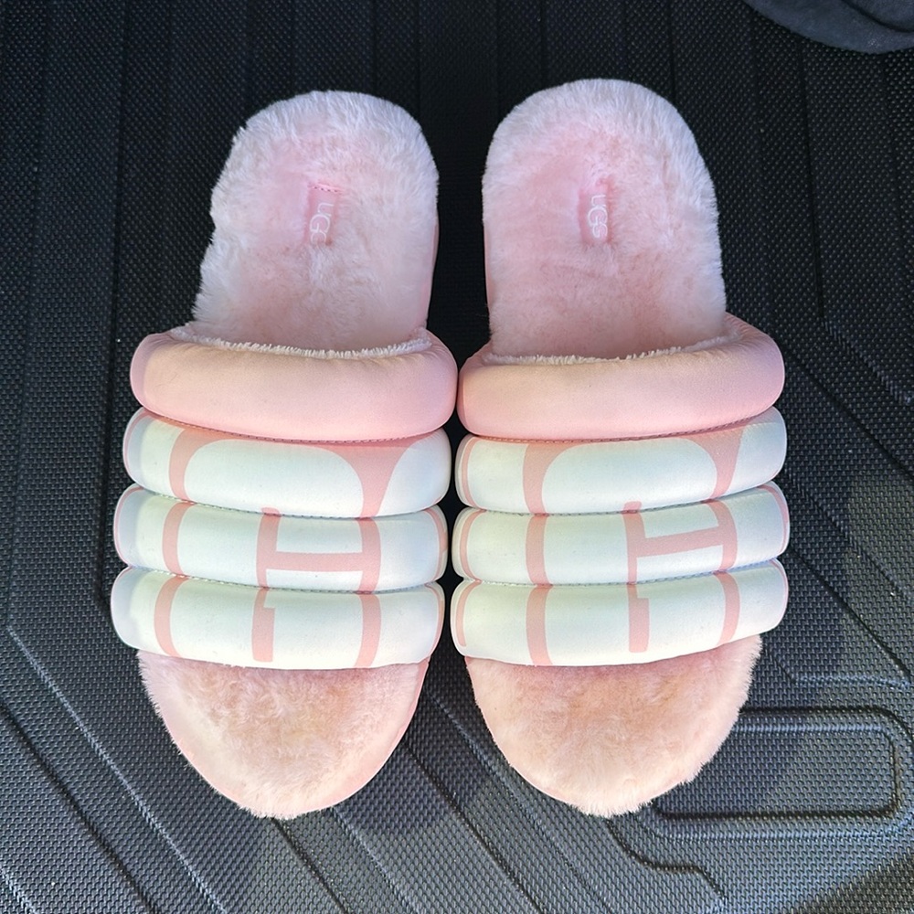 Ugg Maxi Logo Slide